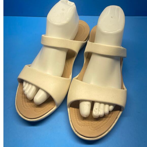 CROC Beige 2 Strap Spa, Pool, Comfortable SANDALS Flip Flop Women Size 10 - Picture 3 of 9